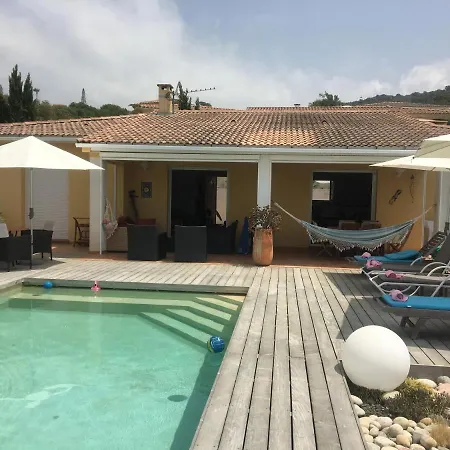 Villa A Scopa Pietrosella